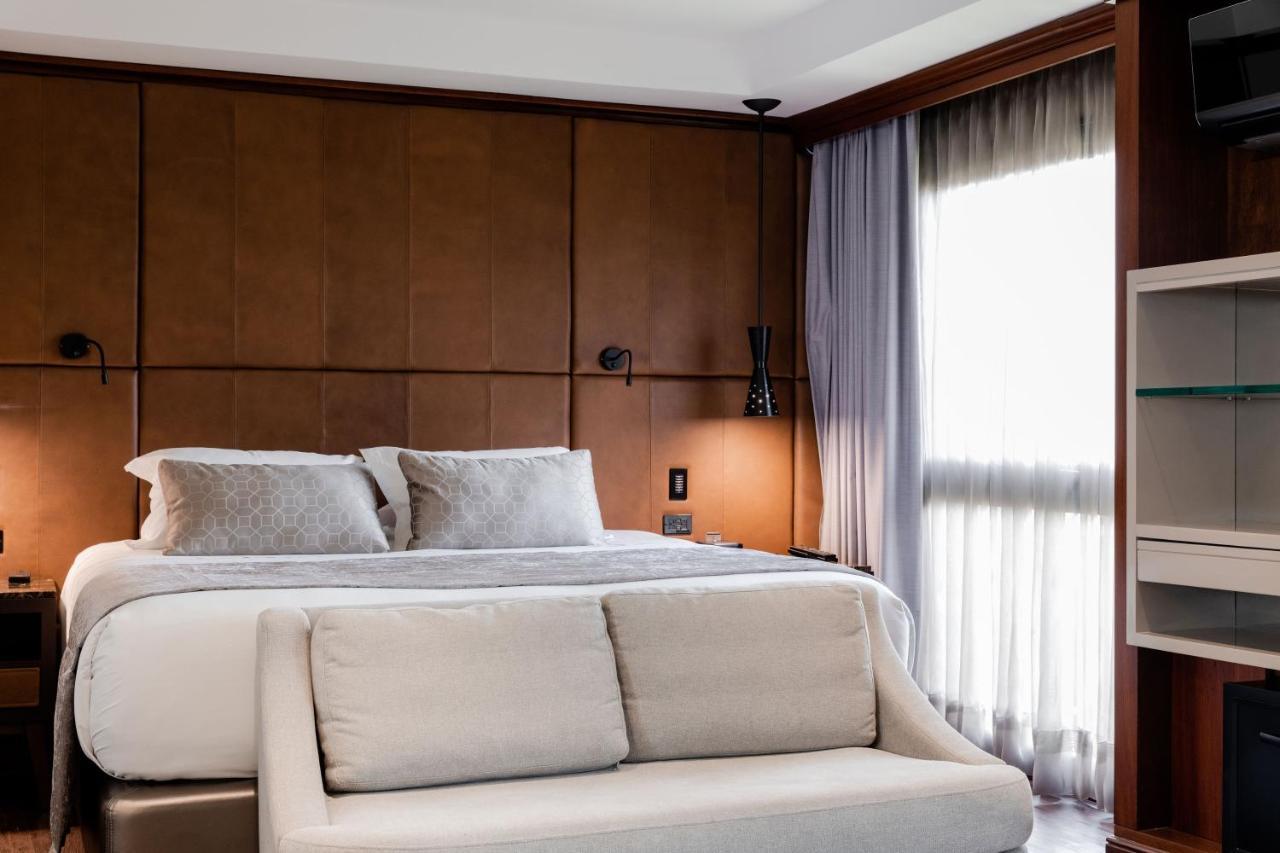 Hotel Park10 Medellín Eksteriør billede Suite