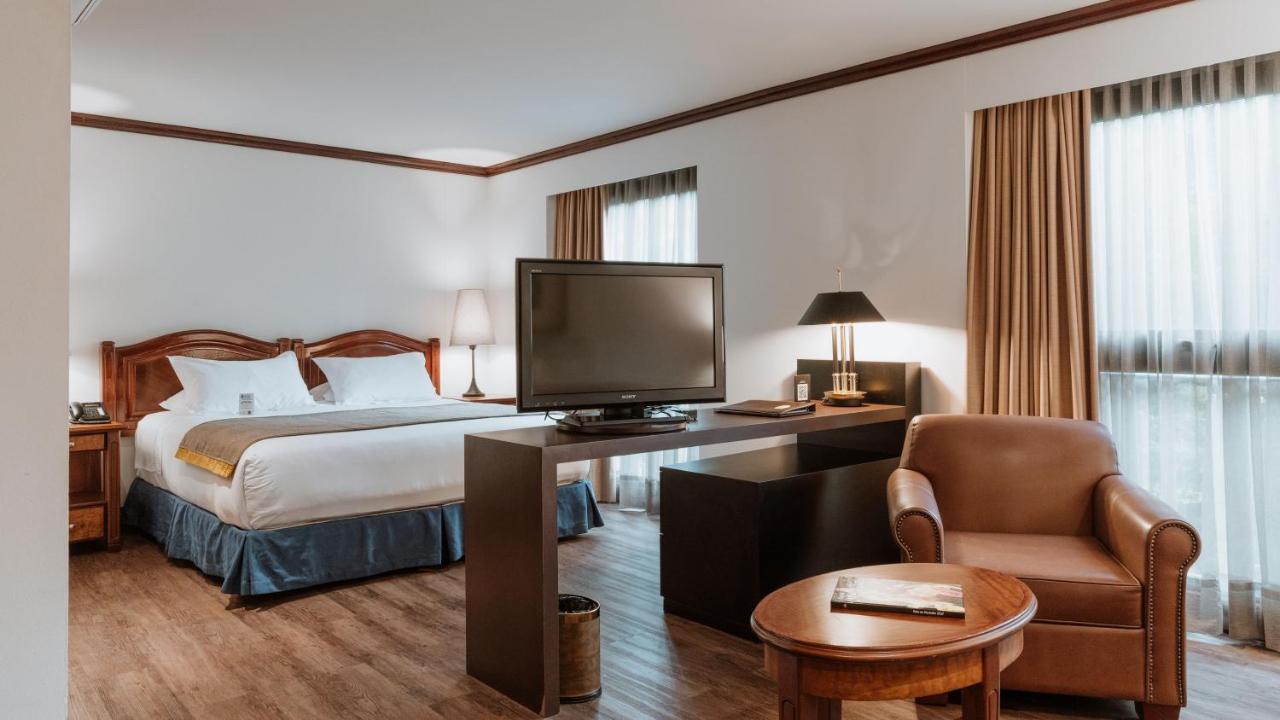 Hotel Park10 Medellín Eksteriør billede